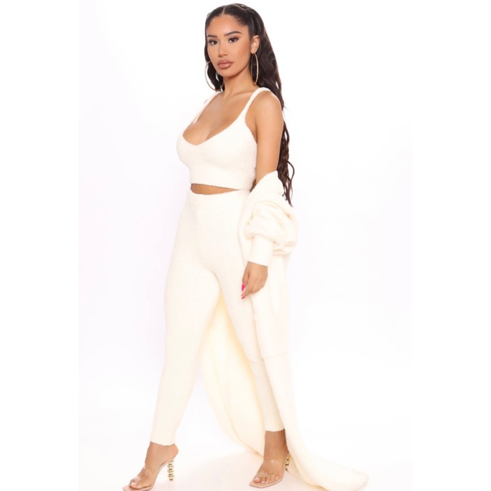 Fashion Nova 3 Piece Cozy Set Sz Large